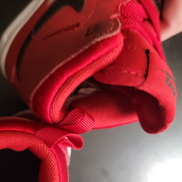 Nike Jordan Legacy 312Toro Toddler Sneakers - Picture 13 of 13